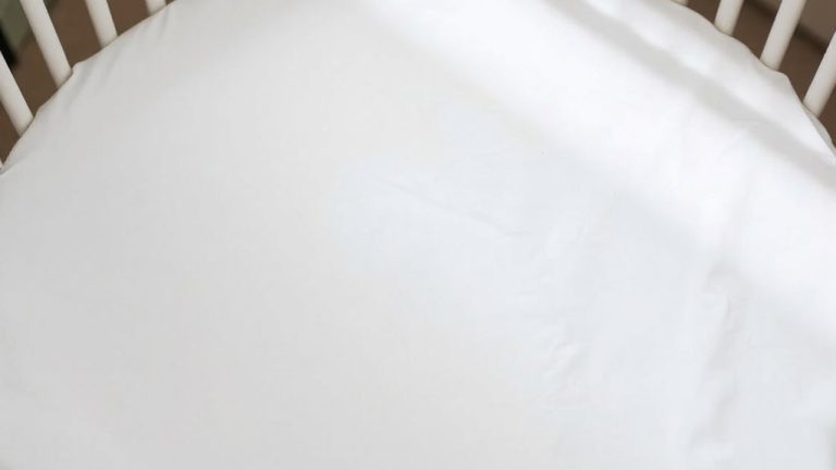 crib sheet fit tips